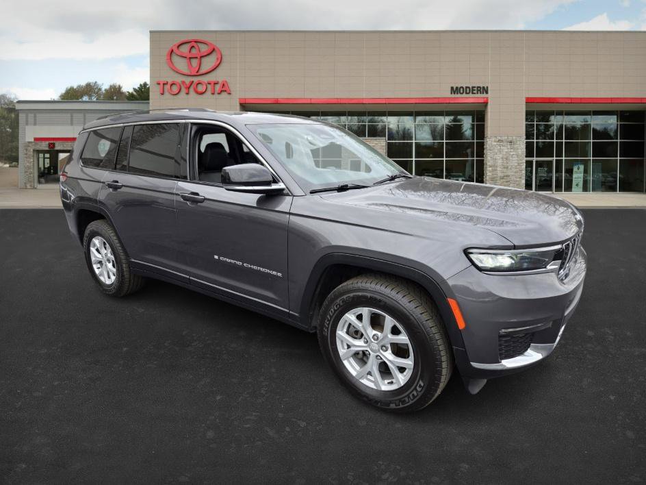 2023 Jeep Grand Cherokee Limited photo 3