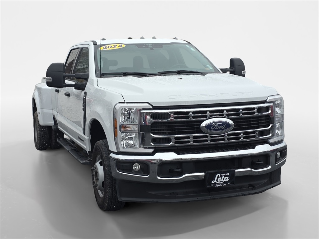 2024 Ford F-350 photo 4
