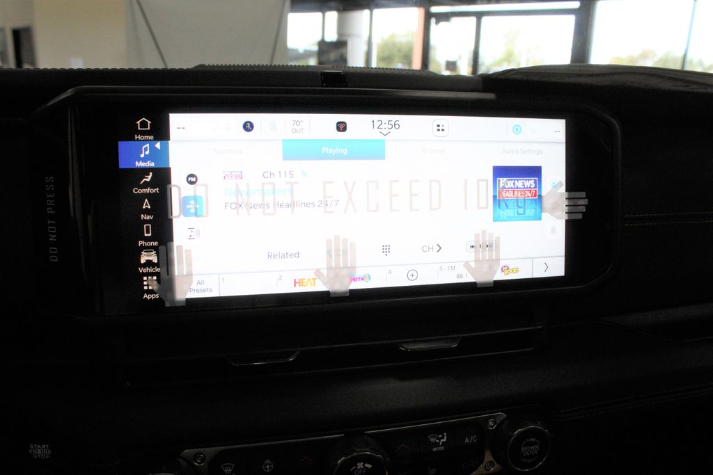 2024 Jeep Wrangler Rubicon 392 photo 14