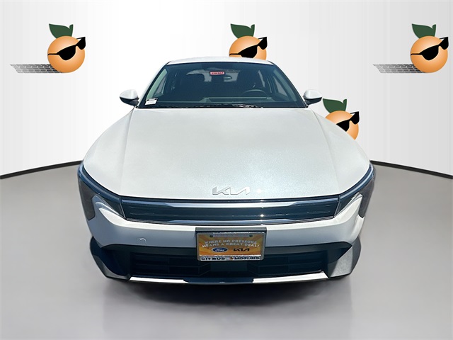 2025 Kia K4 EX photo 2