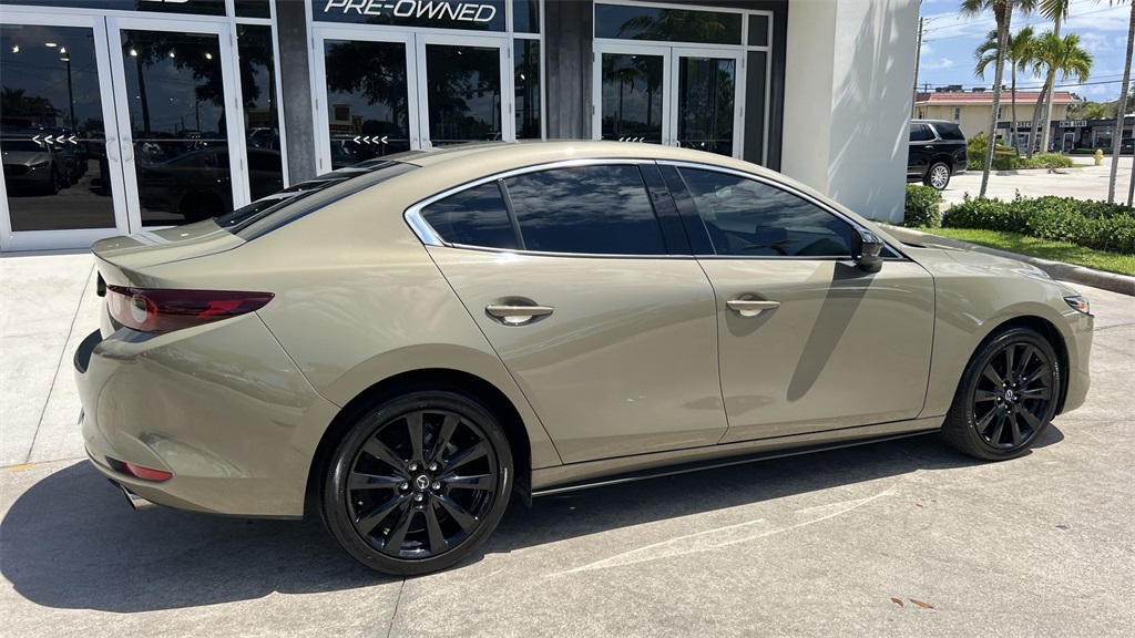 2024 Mazda Mazda3 Carbon Turbo photo 4