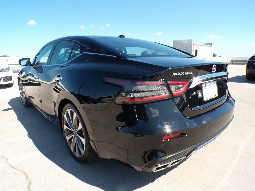 2023 Nissan Maxima Platinum photo 3