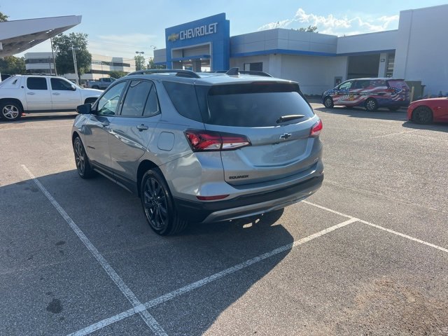 2024 Chevrolet Equinox RS photo 3