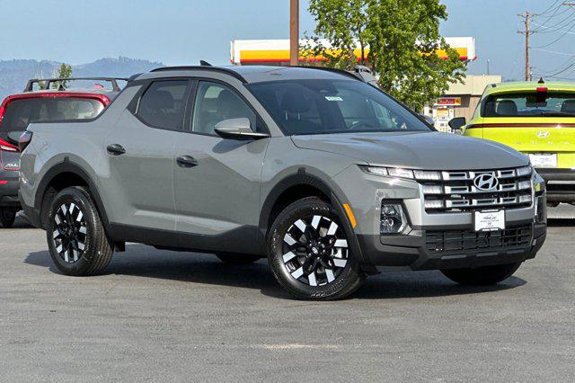 2025 Hyundai Santa Cruz SEL photo 2