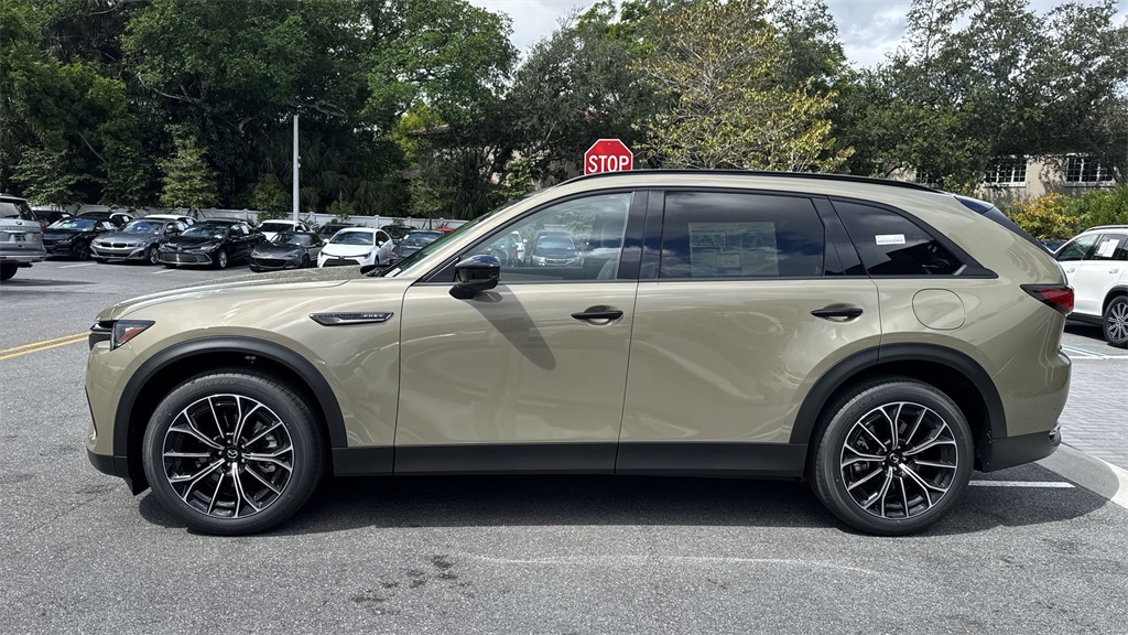 2025 Mazda CX-70 Plug-in Hybrid Premium photo 11