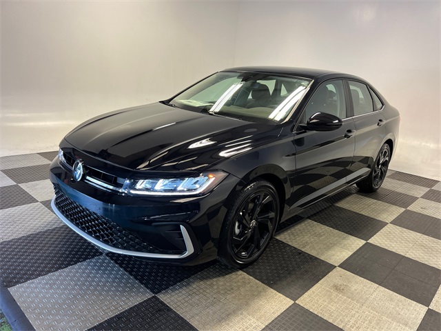 2025 Volkswagen Jetta 1.5T SE photo 3