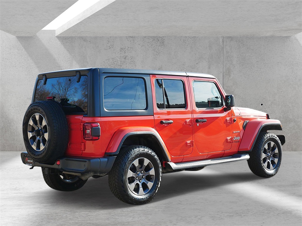 2018 Jeep Wrangler Unlimited Sahara photo 3