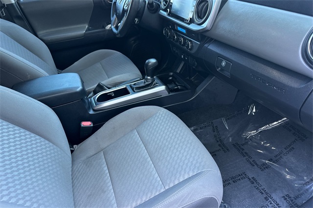 2023 Toyota Tacoma SR5 photo 15