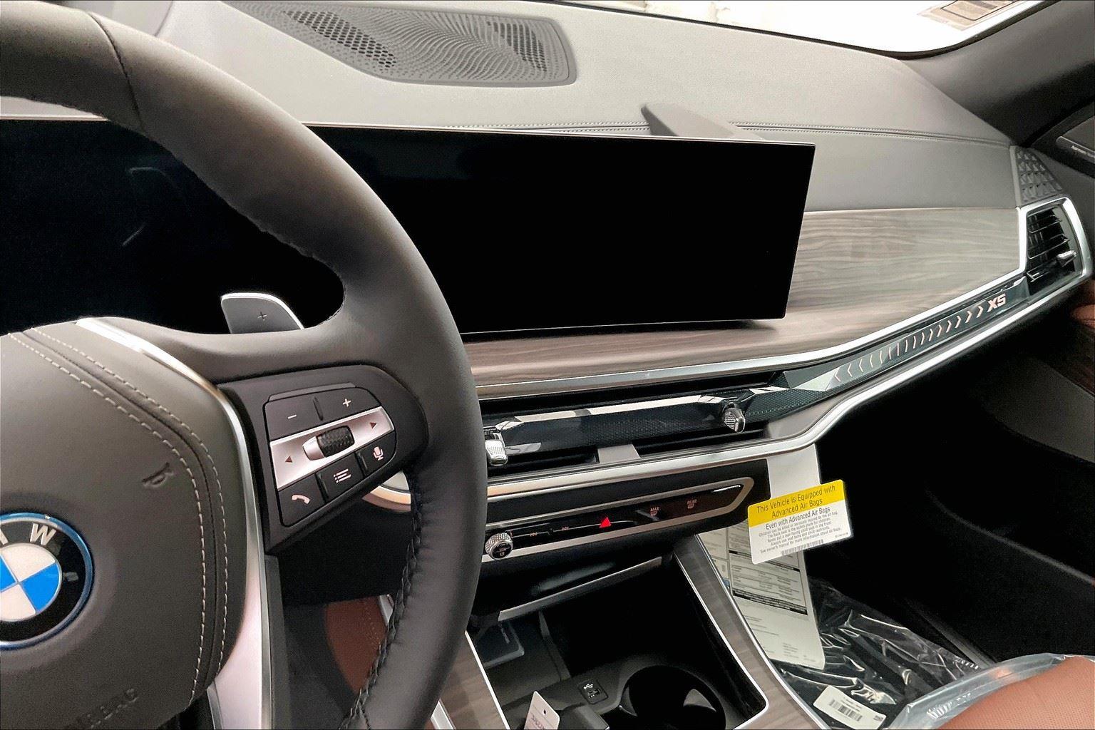 2026 Bmw X5 xDrive50e photo 2