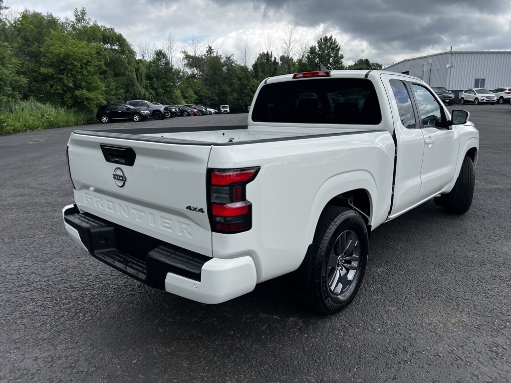 2025 Nissan Frontier SV photo 20