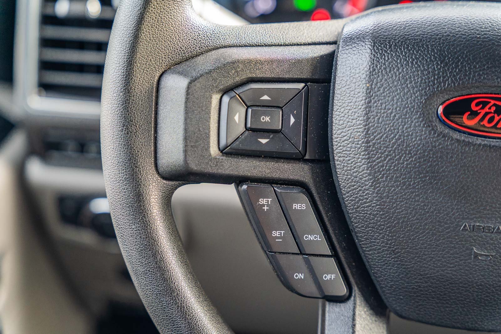 2019 Ford F-250 XLT photo 24