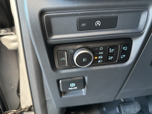 2025 Ford F-150 XLT photo 11