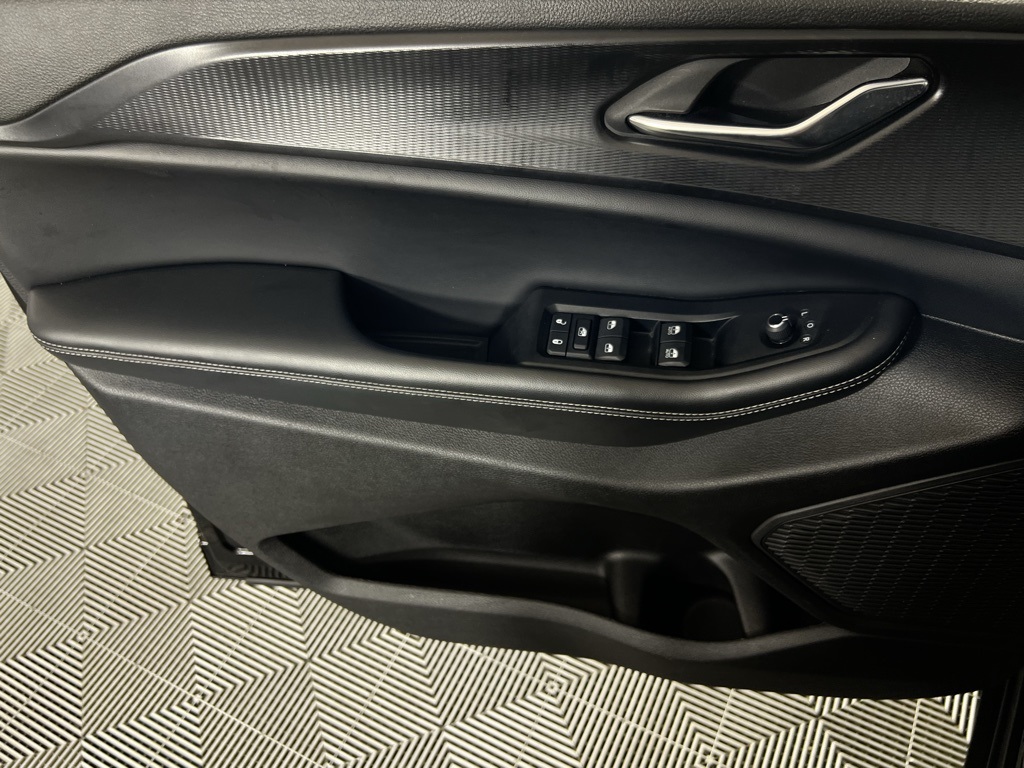2024 Jeep Grand Cherokee Altitude X photo 16