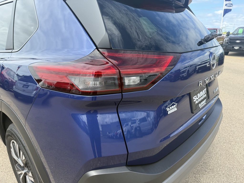 2023 Nissan Rogue SV photo 26