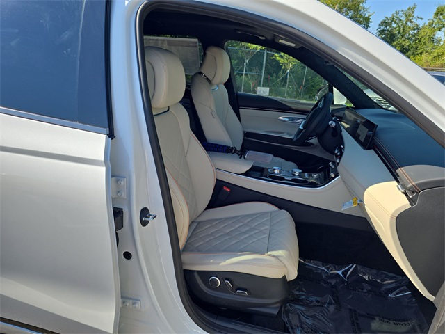2026 Genesis GV70 3.5T Sport Prestige photo 25