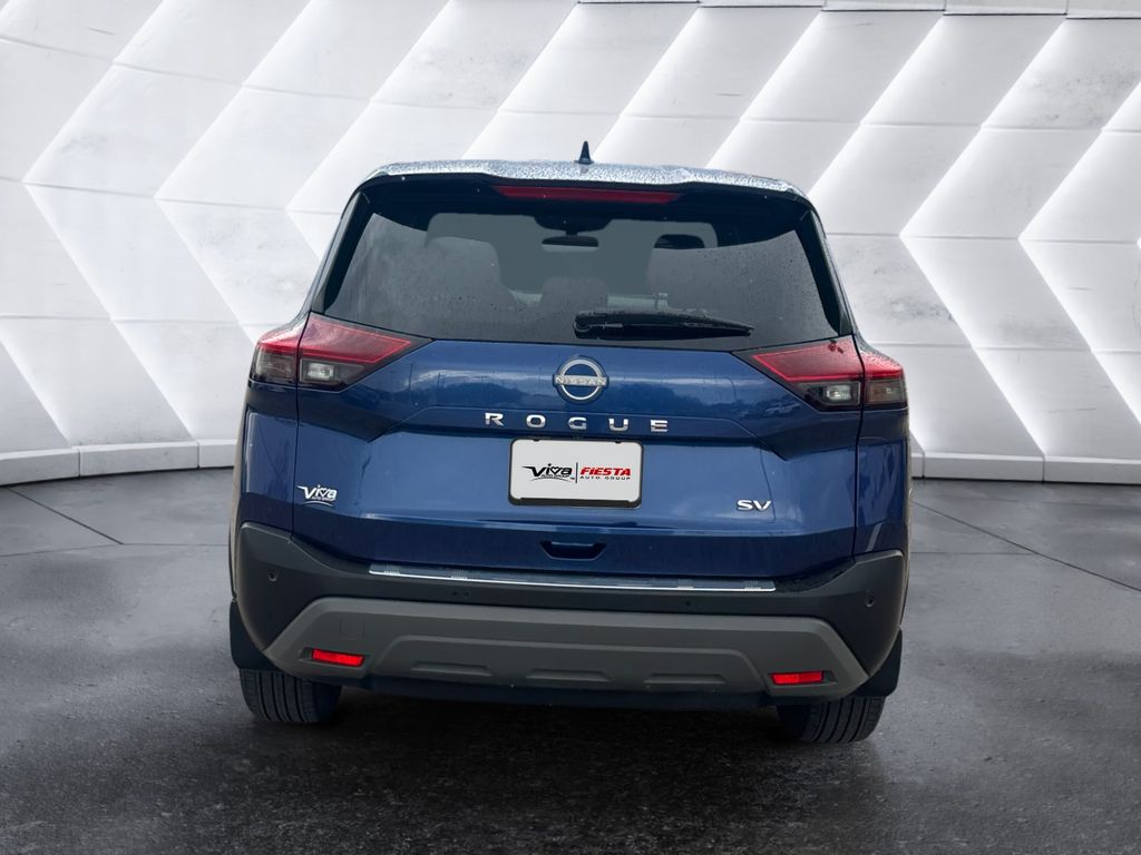 2023 Nissan Rogue SV photo 4