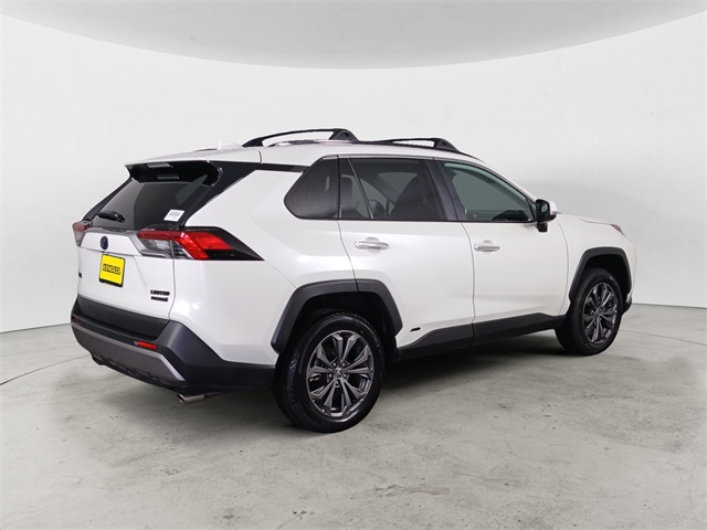 2022 Toyota RAV4 Hybrid Limited photo 4