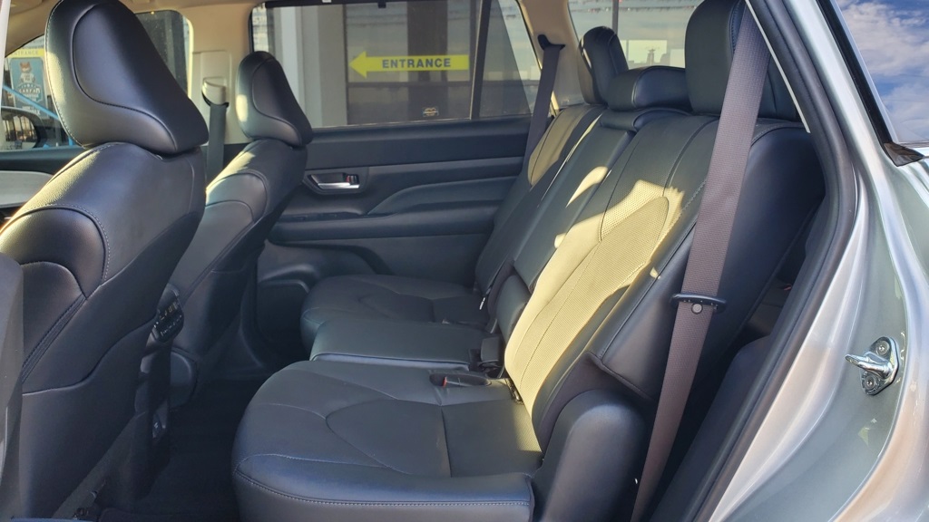 2024 Toyota Grand Highlander Limited photo 33