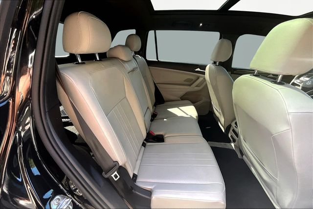 2022 Volkswagen Tiguan SE R-Line Black photo 16