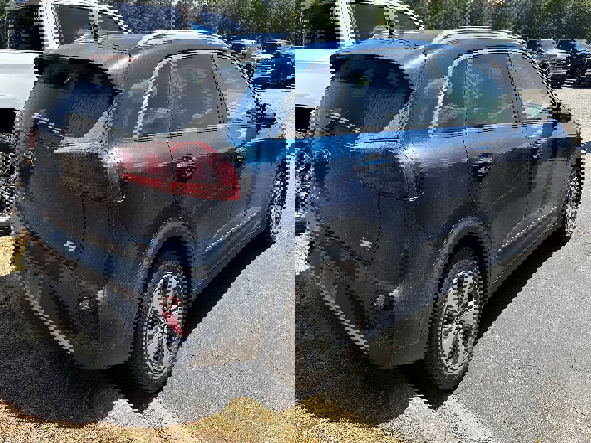 2020 Kia Niro LX photo 7