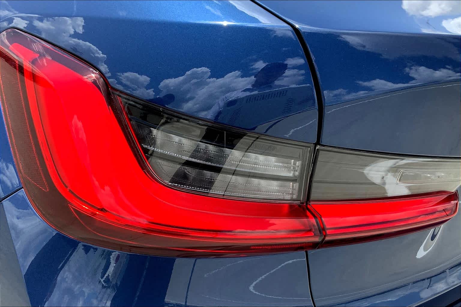 2021 Bmw 330i photo 26