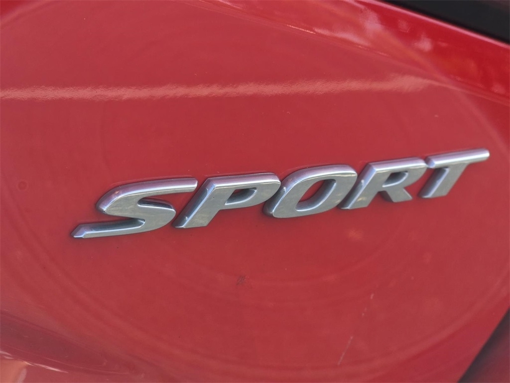 2022 Honda Civic Sport photo 2