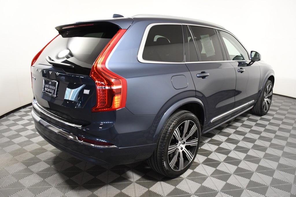 2023 Volvo XC90 Recharge T8 Core photo 5
