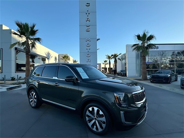 2020 Kia Telluride S's photo