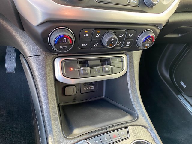 2023 Gmc Acadia SLT photo 23