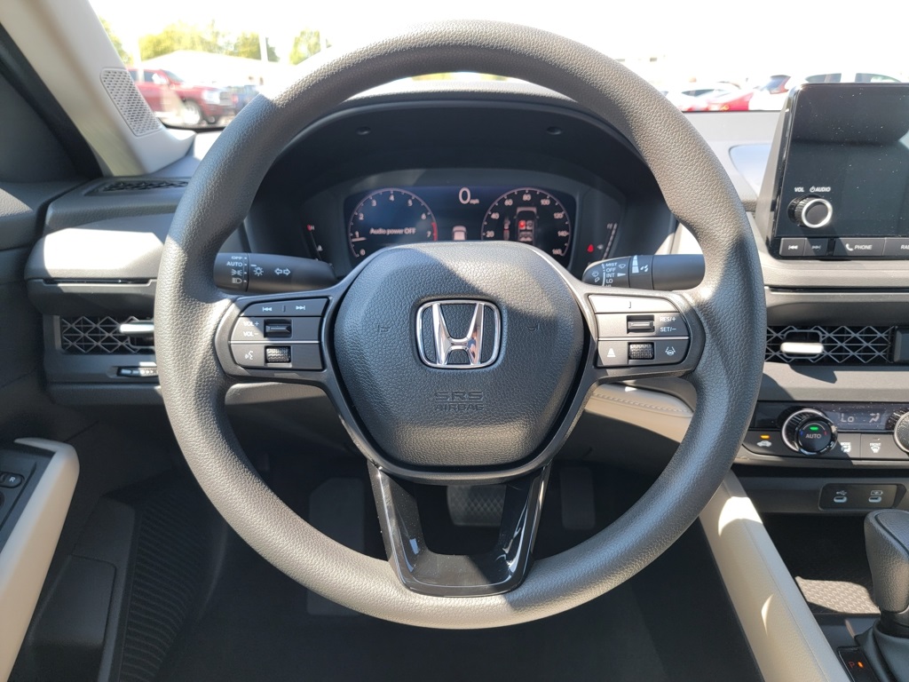 2025 Honda Accord SE photo 25
