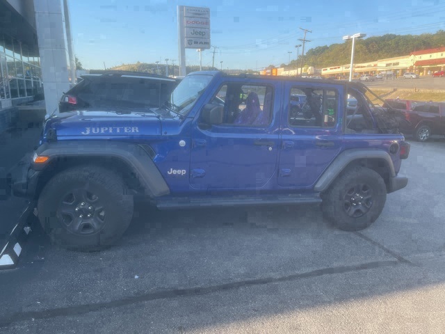 2018 Jeep Wrangler Unlimited Sport photo 2
