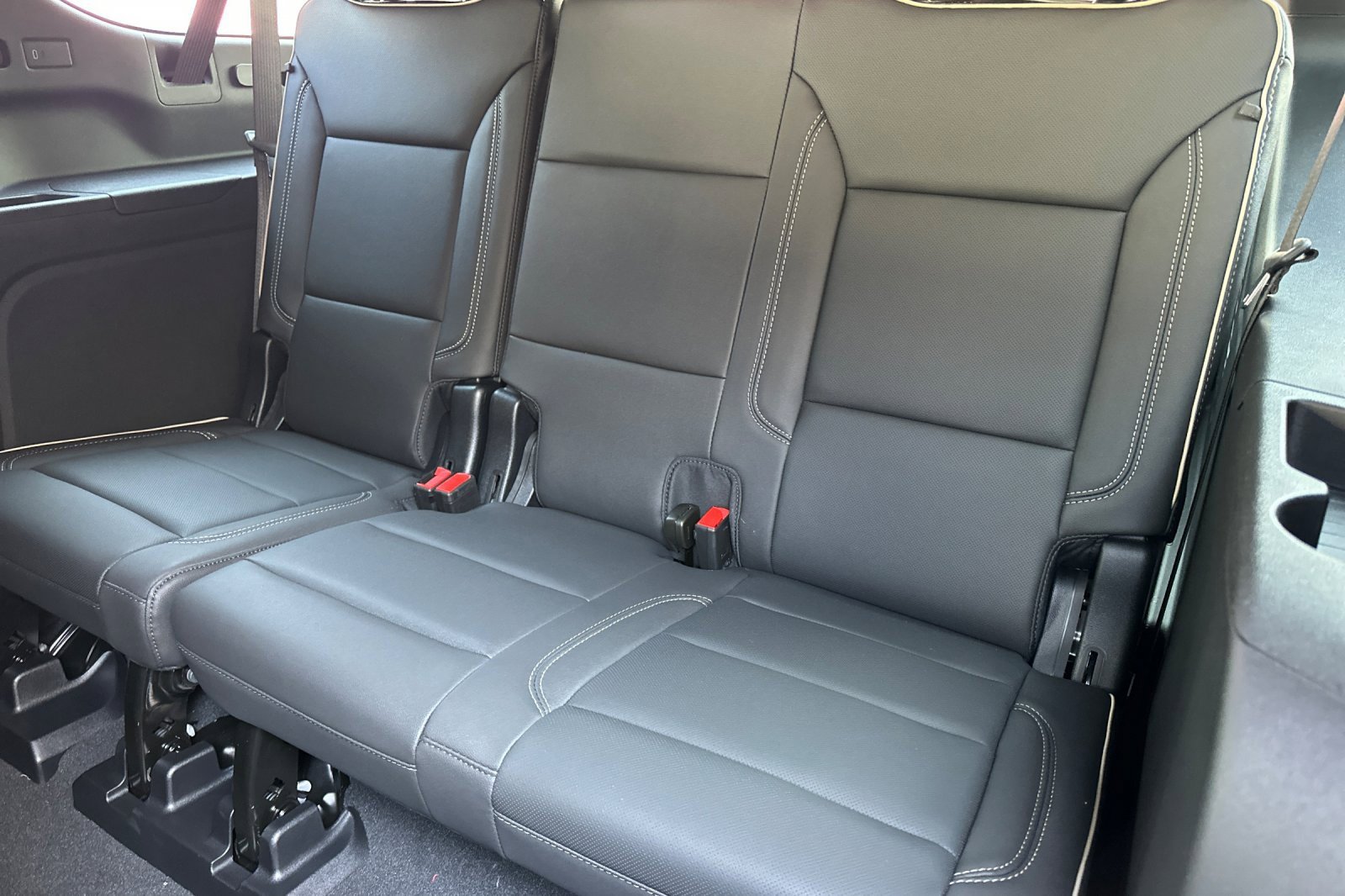 2025 Gmc Yukon XL photo 13