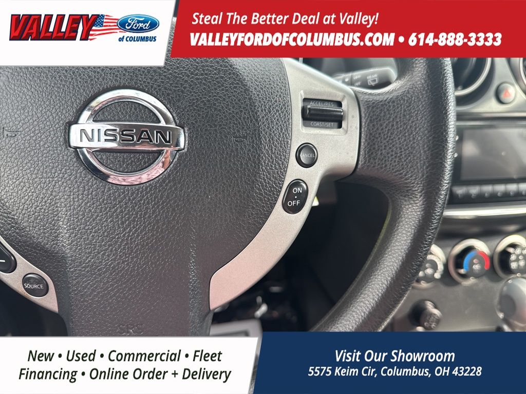 2014 Nissan Rogue Select S photo 14
