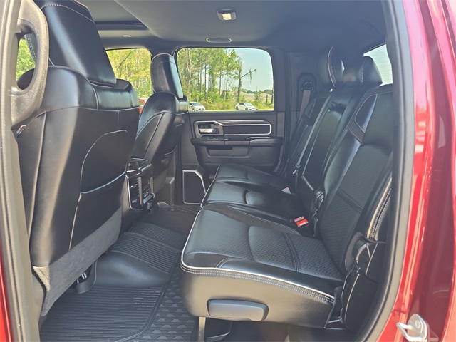 2024 Ram 3500 Laramie photo 12