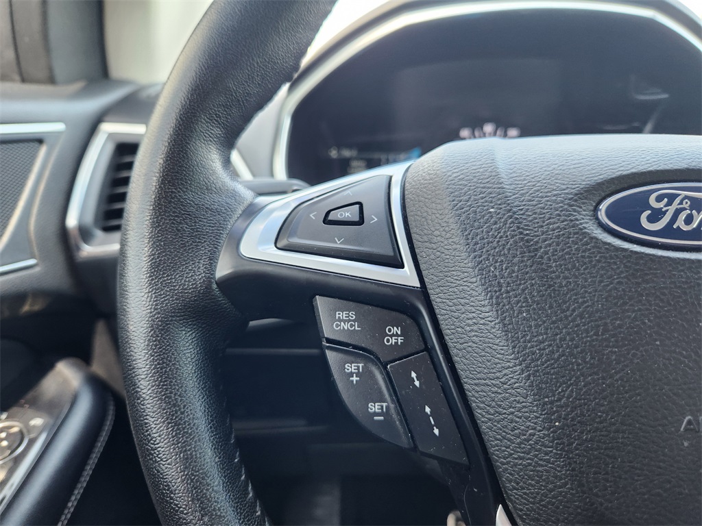 2018 Ford Edge Sport photo 13