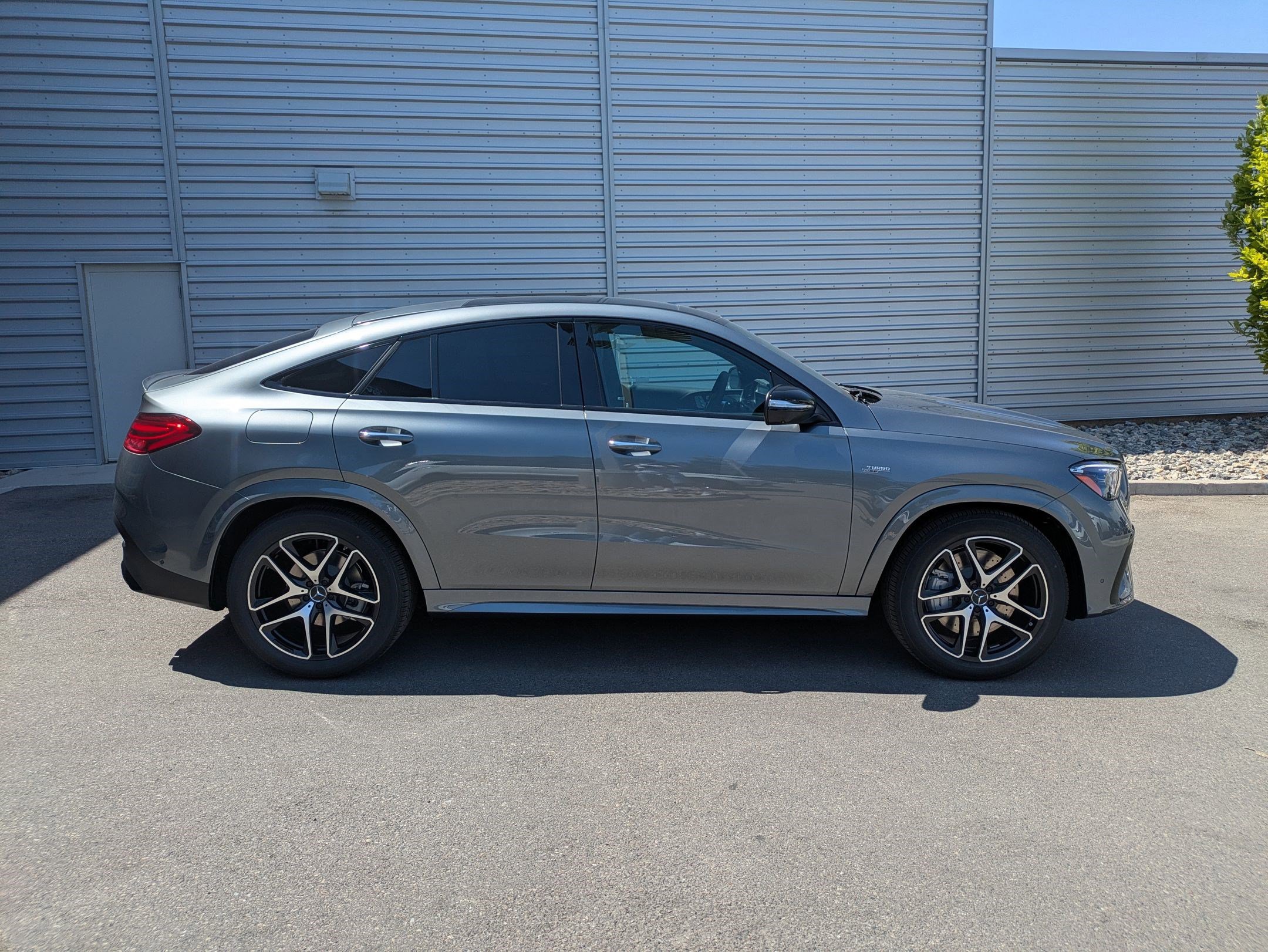 2025 Mercedes Benz GLE AMG 53 4MATIC Coupe photo 2