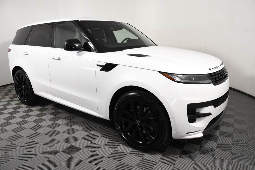 2025 Land Rover Range Rover Sport SE photo 8