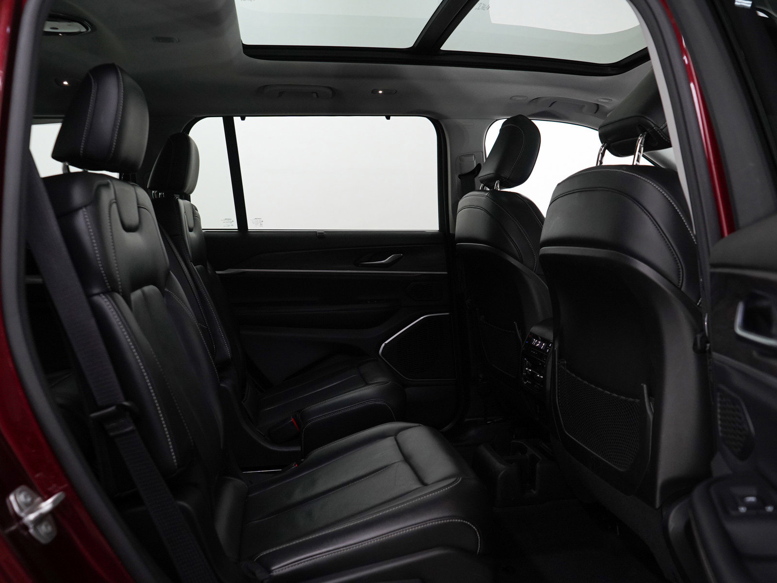 2021 Jeep Grand Cherokee Limited photo 9
