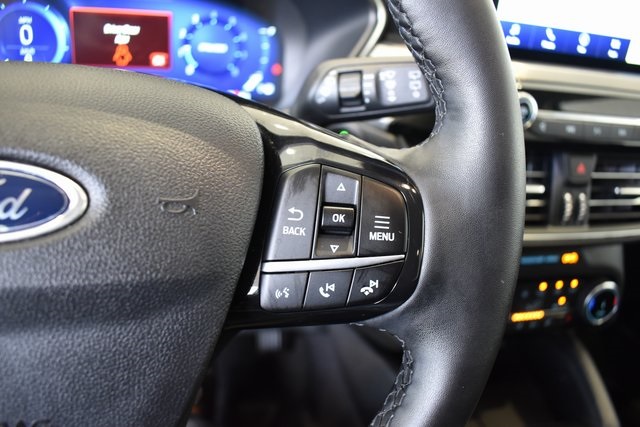 2022 Ford Escape Titanium photo 19