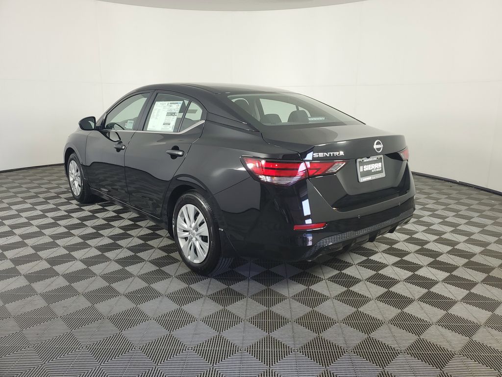 2025 Nissan Sentra S photo 6