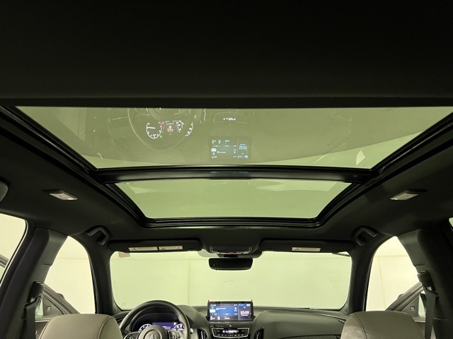 2025 Acura RDX Base photo 12
