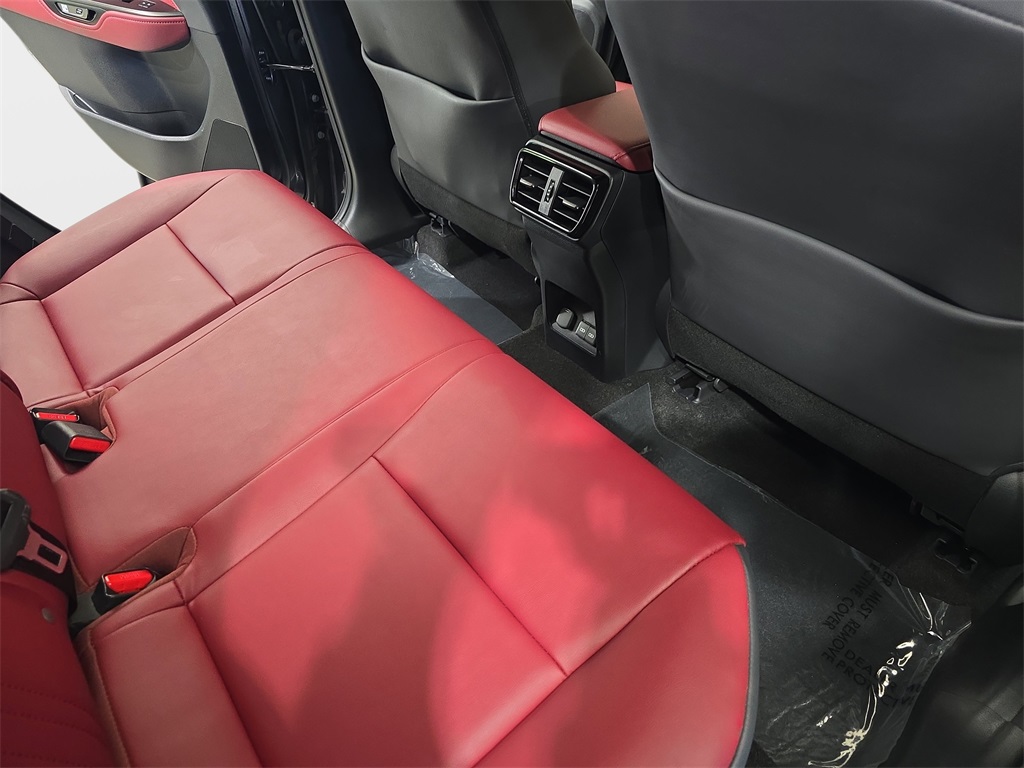 2022 Lexus NX 250 photo 11