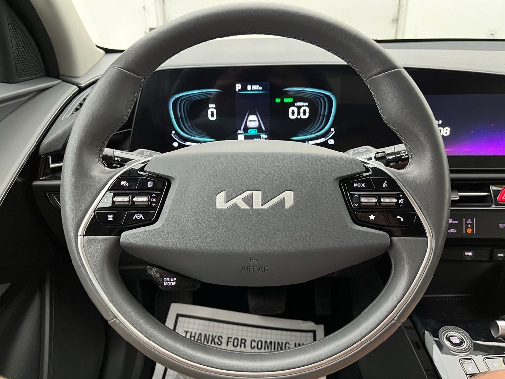 2023 Kia Niro EX photo 16
