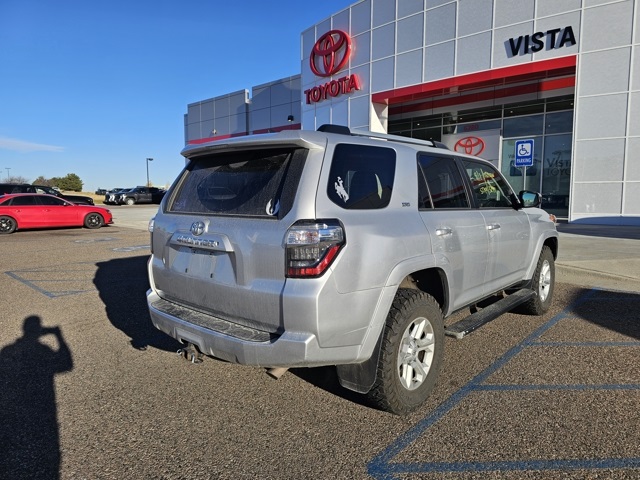 2019 Toyota 4Runner SR5 photo 4