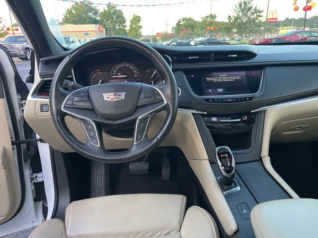 2017 Cadillac XT5 Luxury photo 18