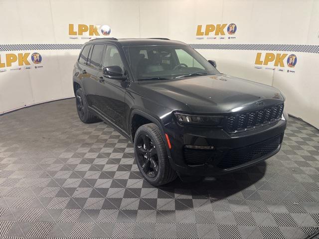 2025 Jeep Grand Cherokee Limited's photo