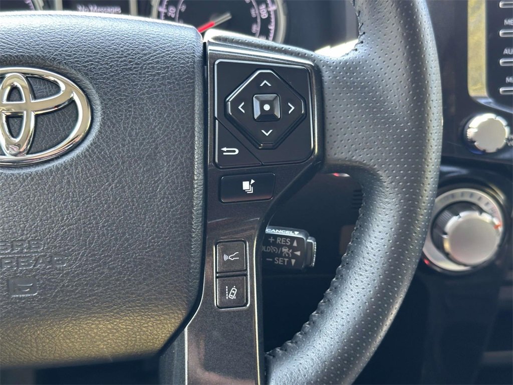2024 Toyota 4Runner TRD Off-Road 4WD photo 4