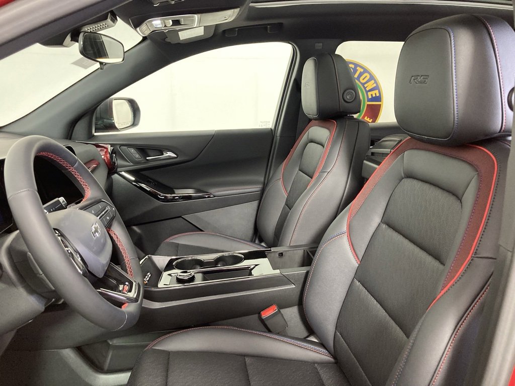 2026 Chevrolet Equinox RS photo 9