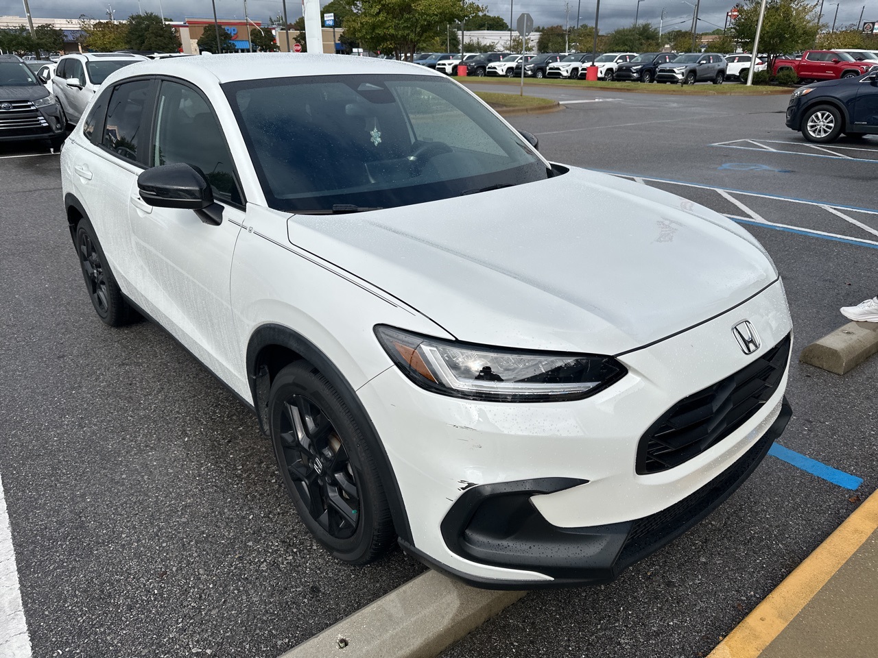 2024 Honda HR-V Sport photo 2