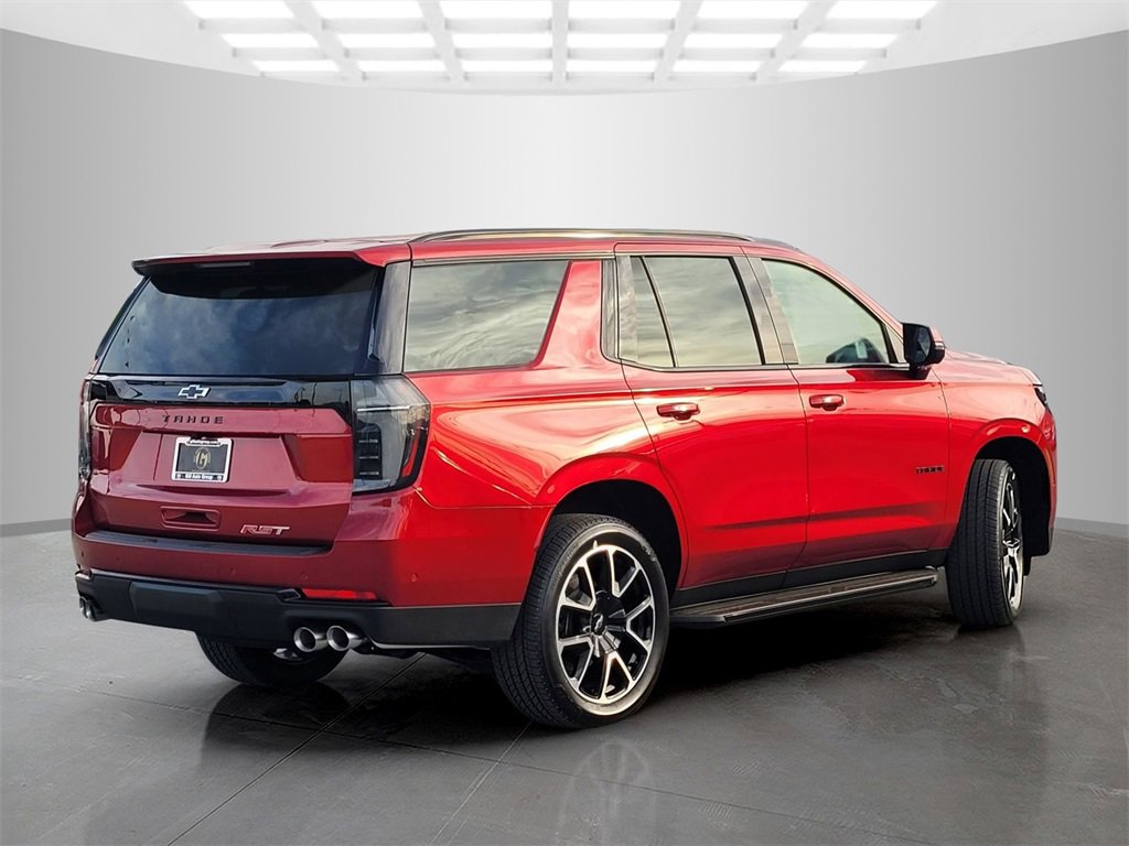 2025 Chevrolet Tahoe RST photo 4